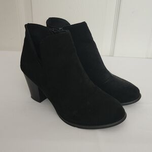 Elegant Black SUEDE Ankle Boots